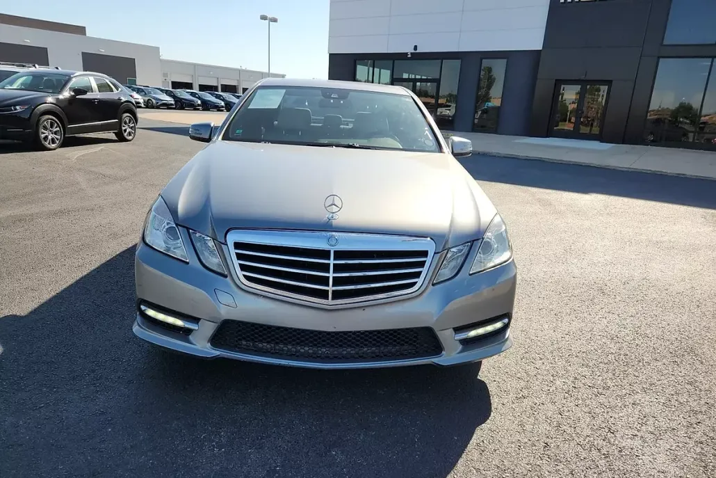 2012 Mercedes Benz E 350 Sedan photo 1