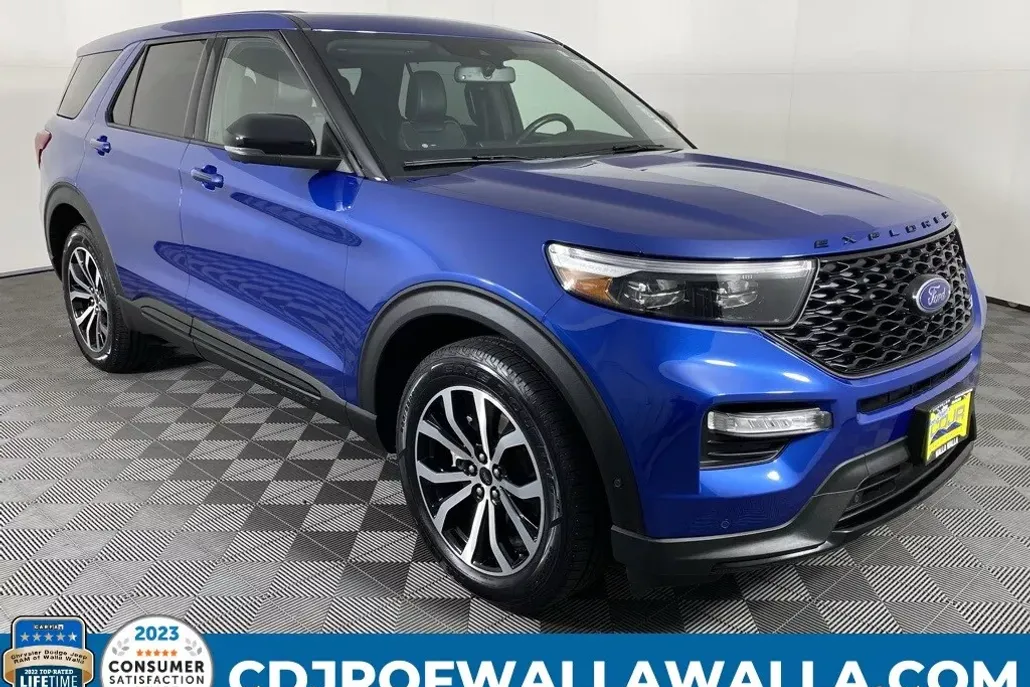 2021 Ford Explorer ST photo 1
