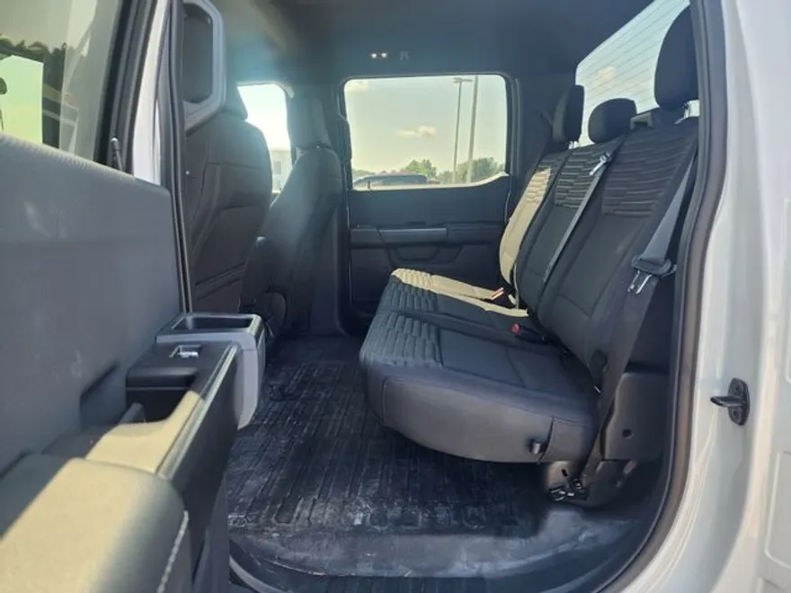 2022 Ford F-150 XL photo 1