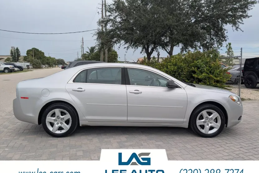 2012 Chevrolet Malibu LS photo 1
