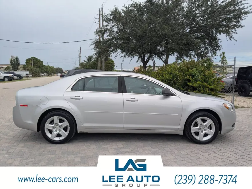 2012 Chevrolet Malibu LS photo 1