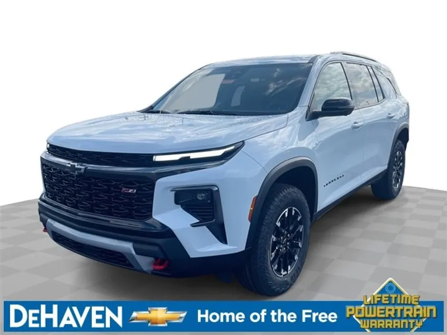 2026 Chevrolet Traverse Z71 photo 1