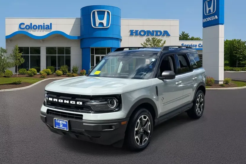 2021 Ford Bronco Sport Outer Banks photo 1