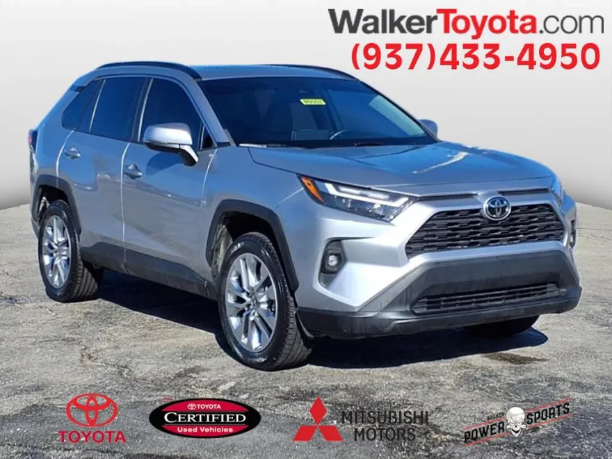 2022 Toyota RAV4 XLE Premium photo 1