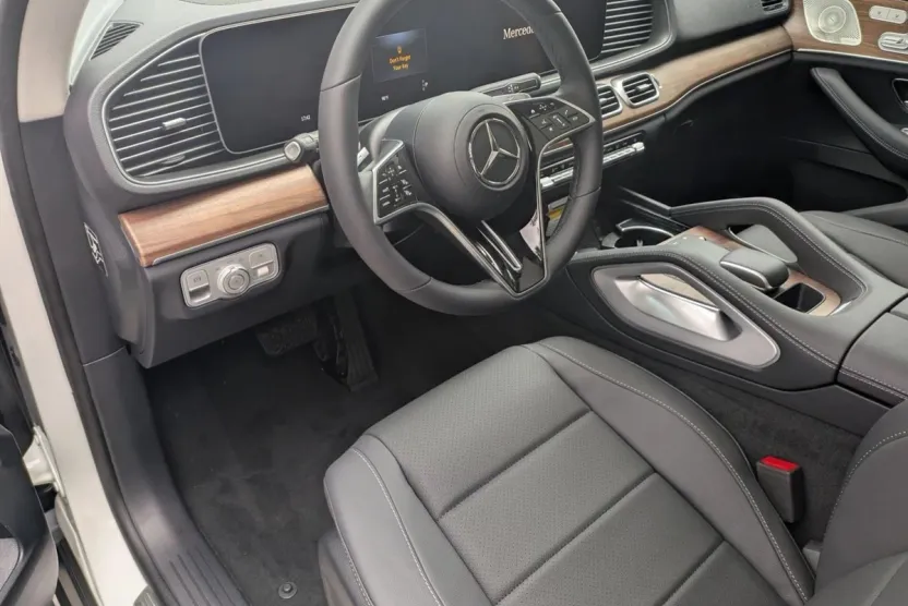 2026 Mercedes Benz GLE 350 photo 1