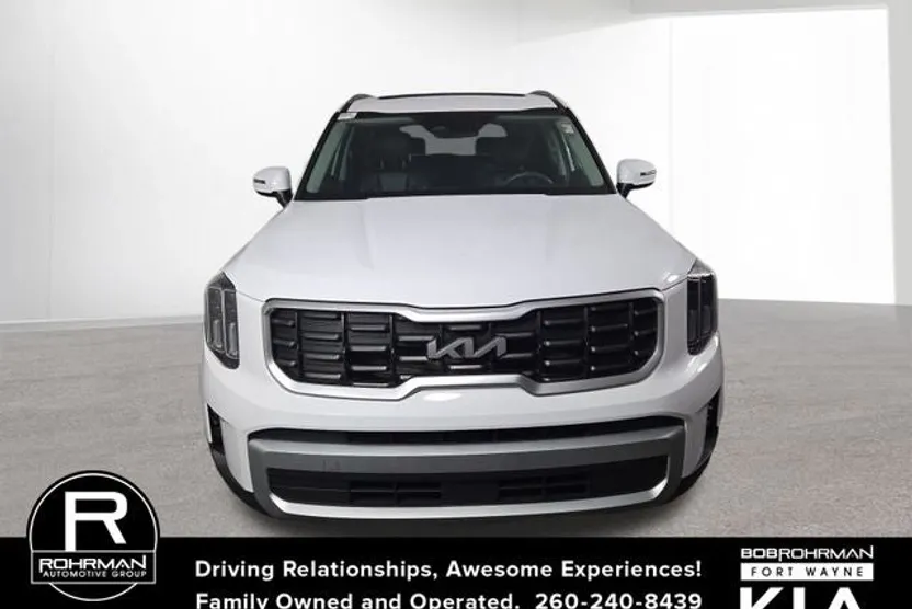 2024 Kia Telluride S photo 1