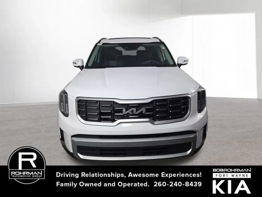 2024 Kia Telluride S photo 1