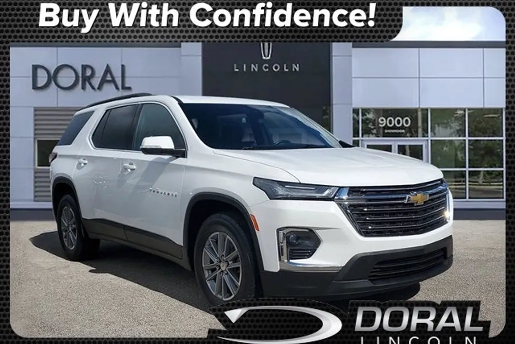 2023 Chevrolet Traverse Leather photo 1