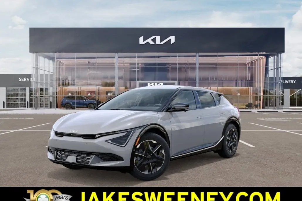 2025 Kia EV6 Wind photo 1