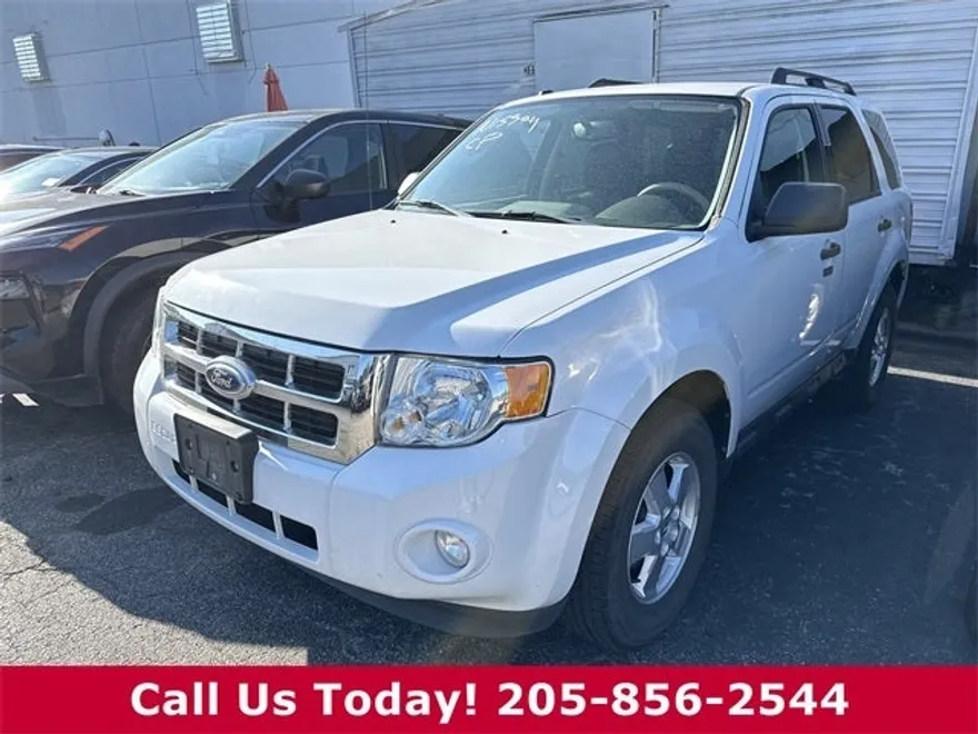 2011 Ford Escape XLT photo 1