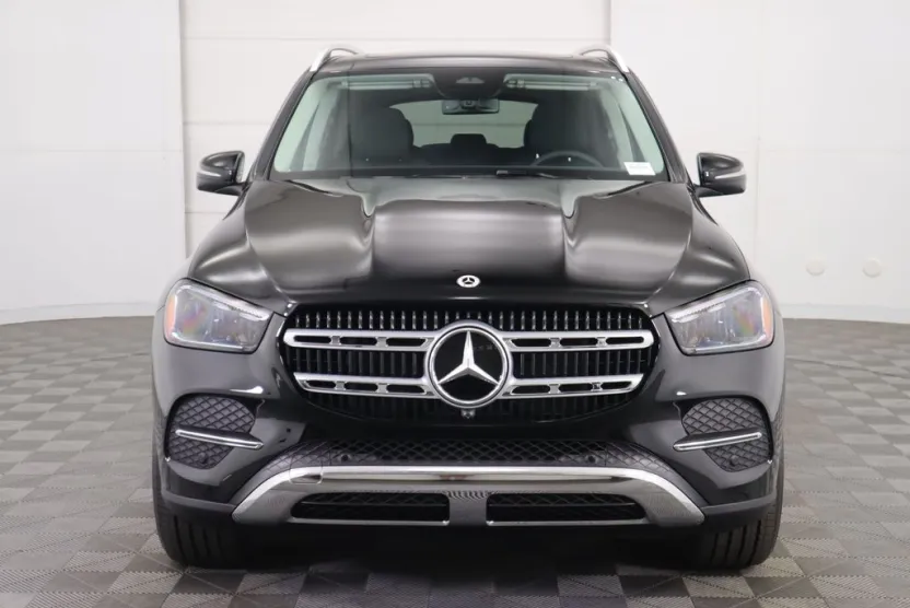 2025 Mercedes Benz GLE 350 4MATIC photo 1