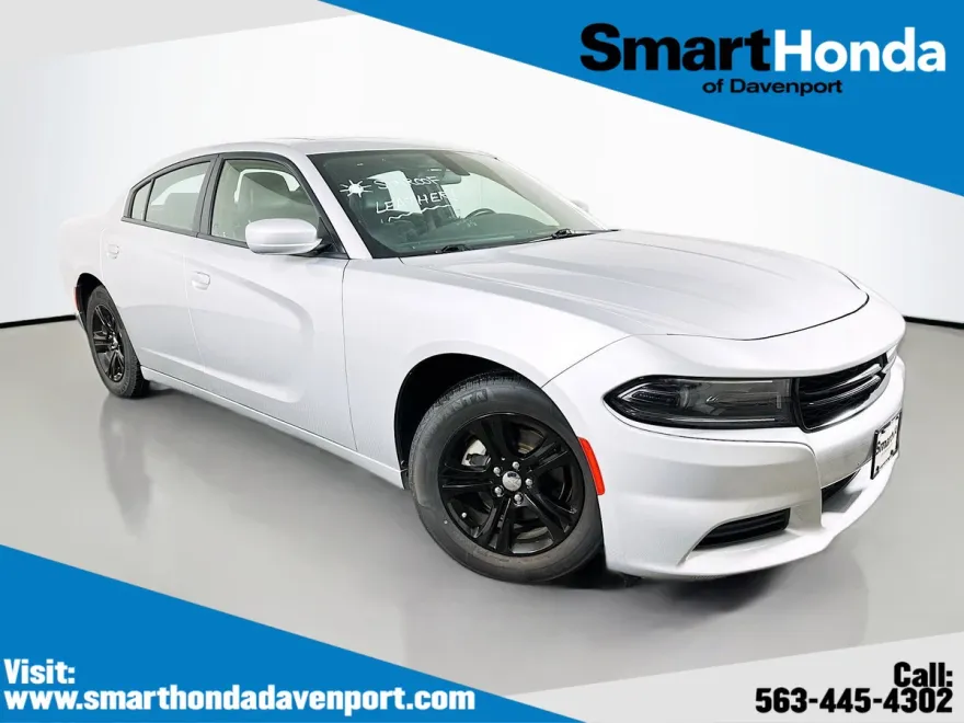 2022 Dodge Charger SXT photo 1
