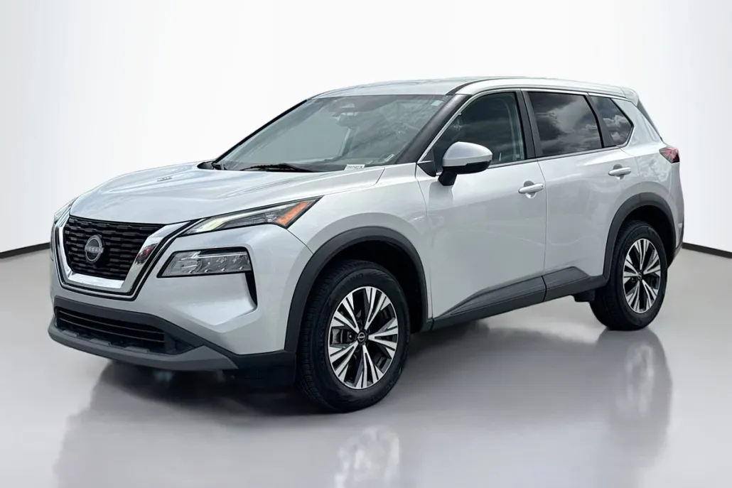 2022 Nissan Rogue SV photo 1