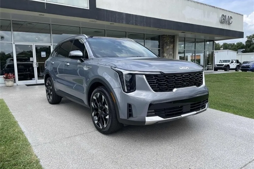 2025 Kia Sorento EX photo 1