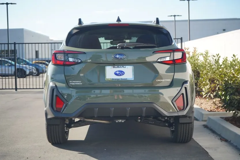2025 Subaru Crosstrek Limited photo 1