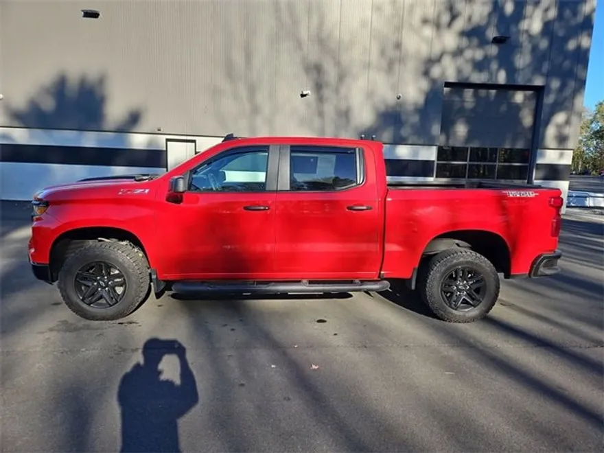 2023 Chevrolet Silverado 1500 Custom Trail Boss photo 1