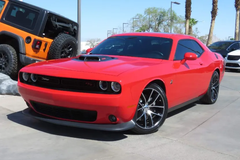 2016 Dodge Challenger 392 Scat Pack Shaker photo 1