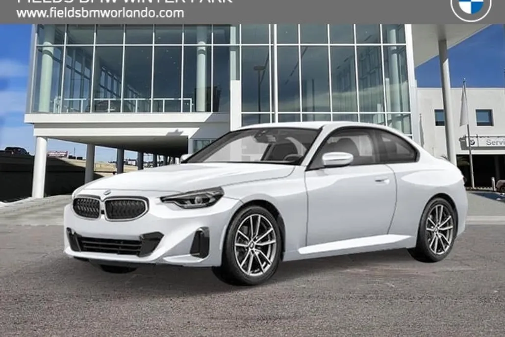2025 Bmw 230i Coupe photo 1