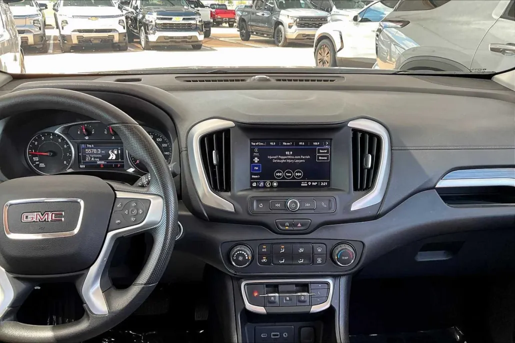 2024 Gmc Terrain SLE photo 1