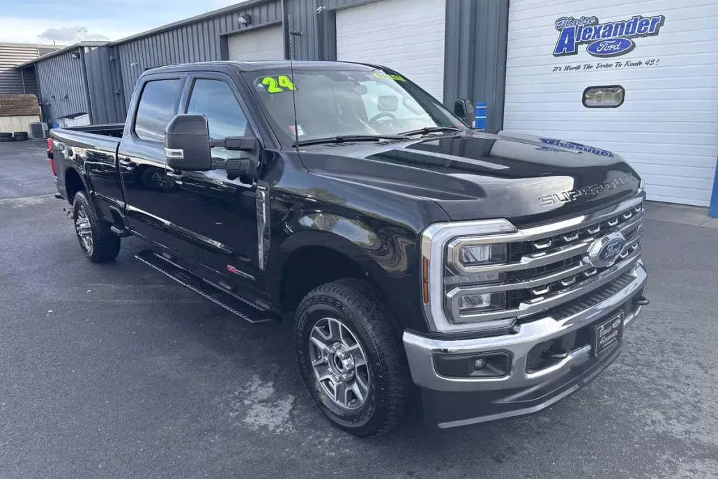 2024 Ford F-350 Lariat photo 1