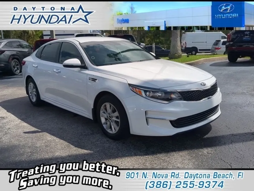 2018 Kia Optima LX photo 1