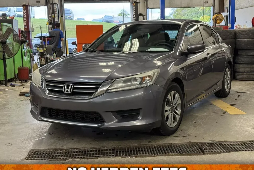 2014 Honda Accord LX photo 1