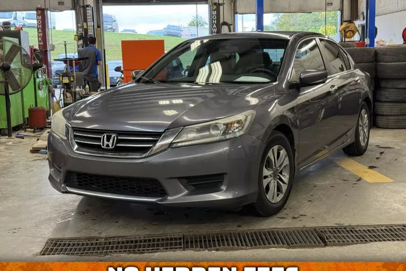 2014 Honda Accord LX photo 1