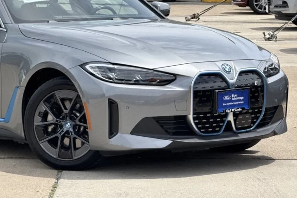 2024 Bmw i4 xDrive40 photo 1