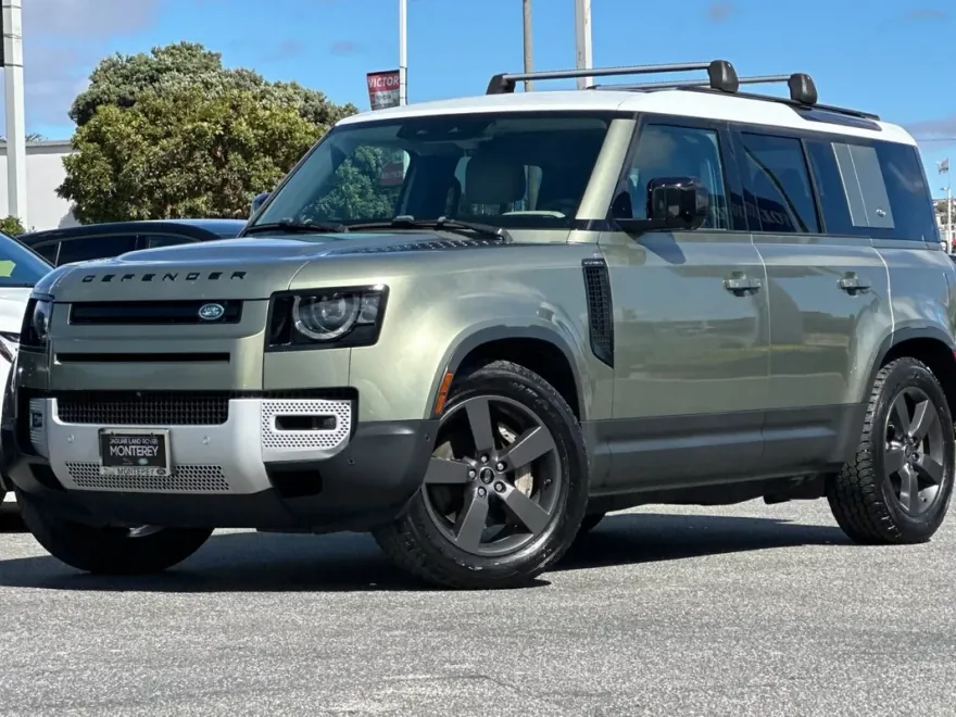 2020 Land Rover Defender 110 HSE photo 1