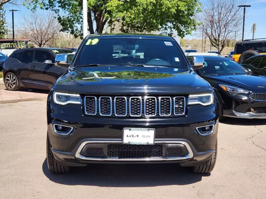 2019 Jeep Grand Cherokee Limited photo 1