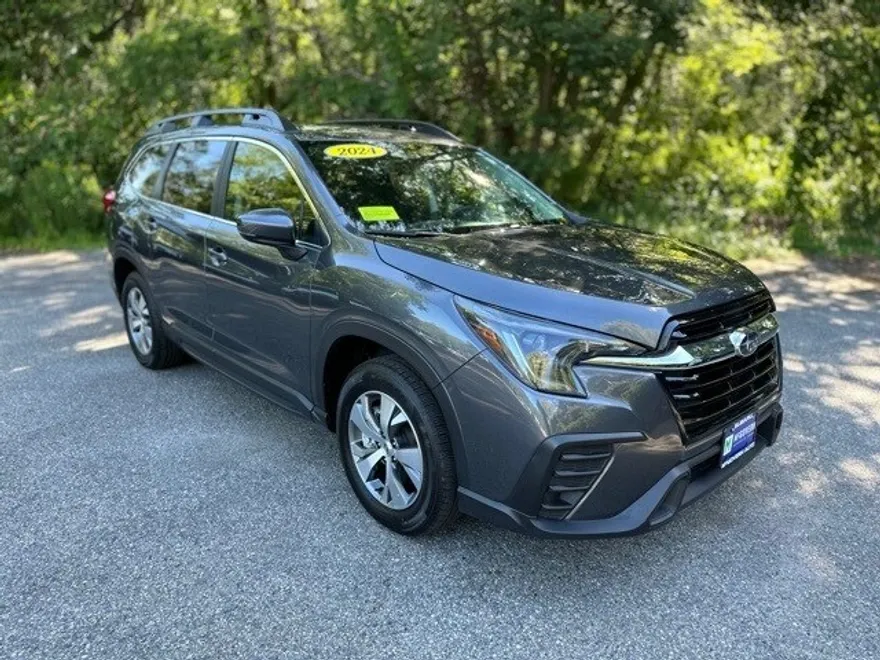 2024 Subaru Ascent Premium photo 1