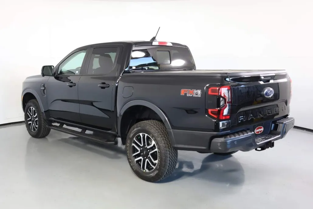 2024 Ford Ranger Lariat photo 1