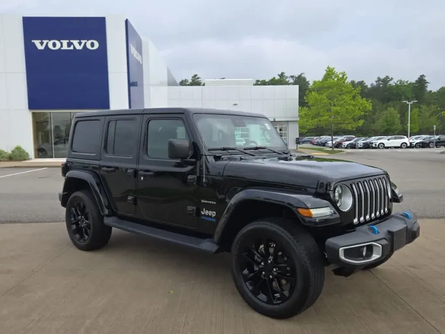 2022 Jeep Wrangler Unlimited 4xe Sahara photo 1