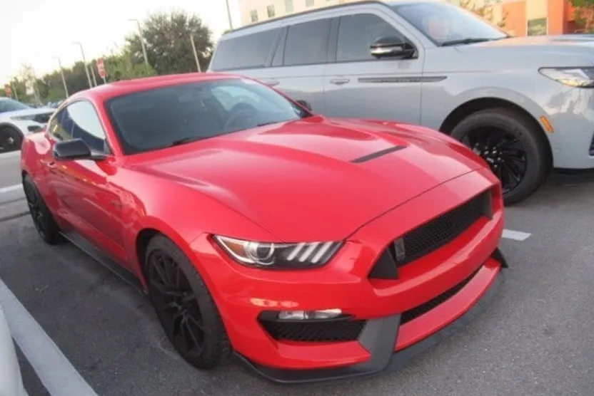 2016 Ford Mustang Shelby GT350 photo 1