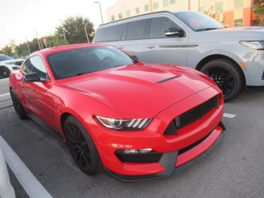 2016 Ford Mustang Shelby GT350 photo 1