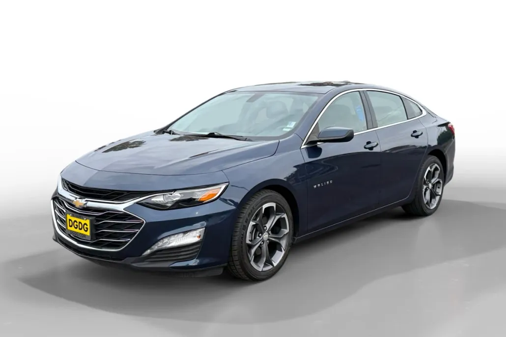 2022 Chevrolet Malibu 1LT photo 1