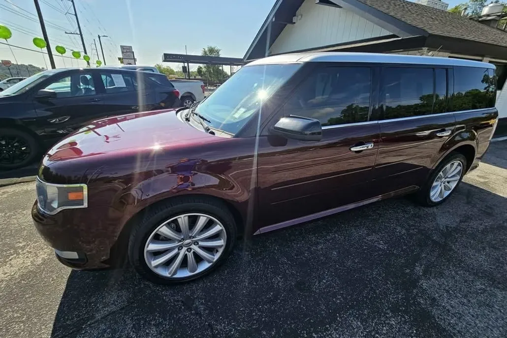 2017 Ford Flex SEL photo 1
