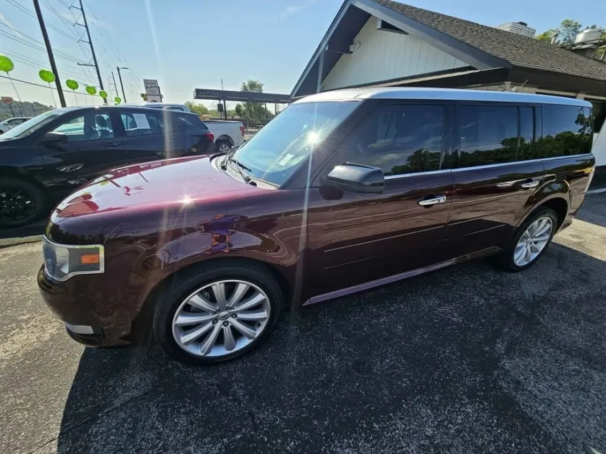 2017 Ford Flex SEL photo 1