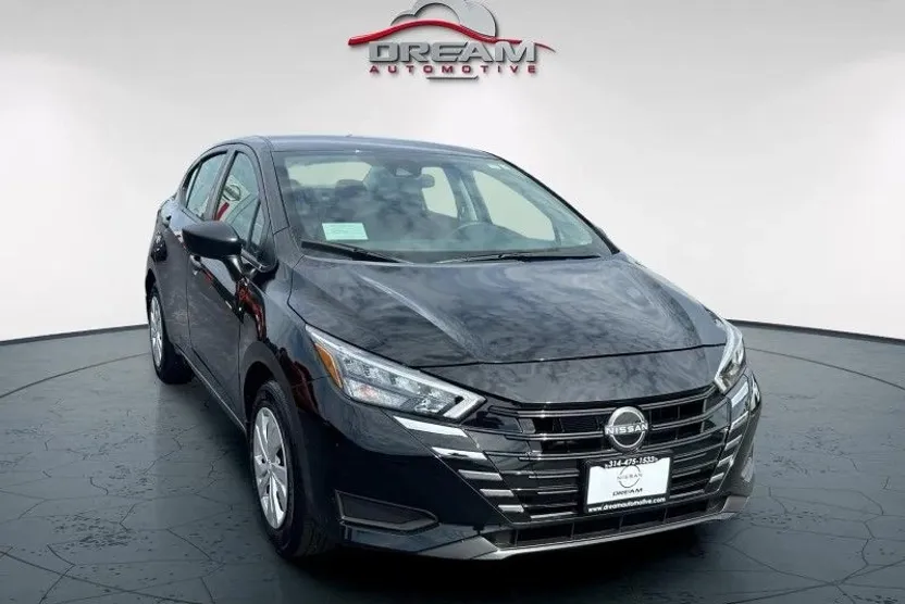 2025 Nissan Versa S photo 1