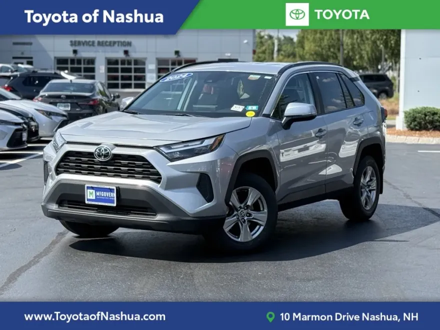 2024 Toyota RAV4 XLE photo 1