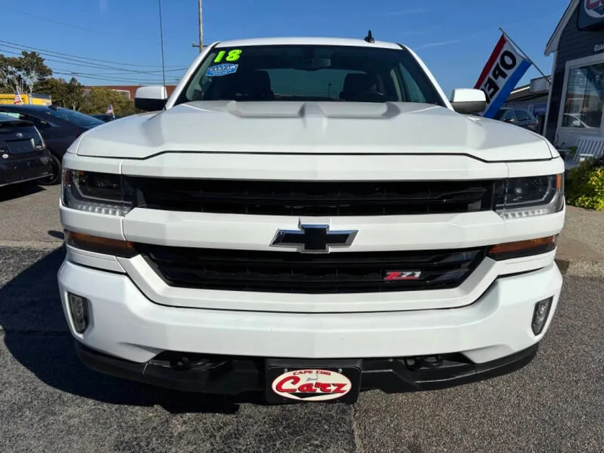 2018 Chevrolet Silverado 1500 LT Z71 photo 1