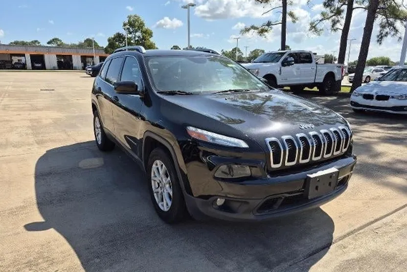 2018 Jeep Cherokee Latitude photo 1