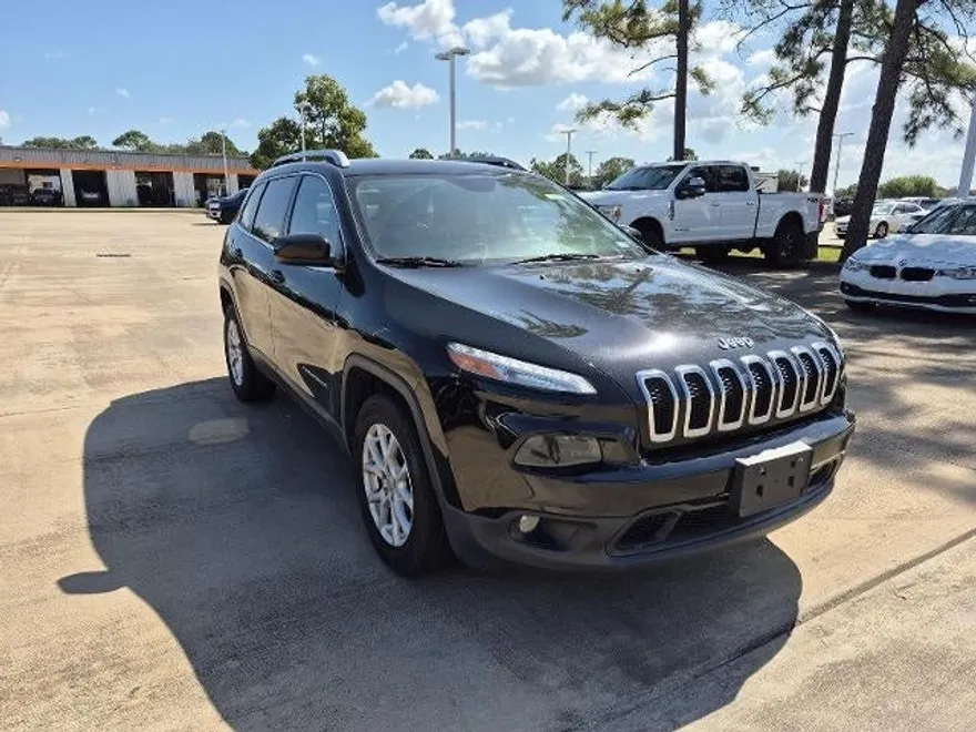2018 Jeep Cherokee Latitude photo 1