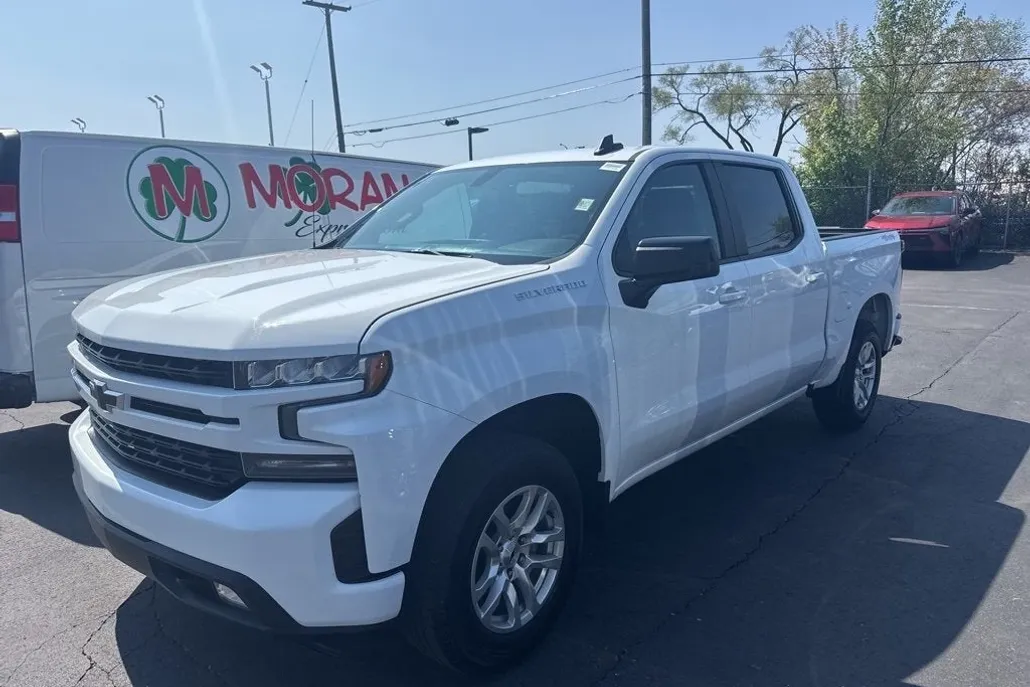 2022 Chevrolet Silverado 1500 RST photo 1