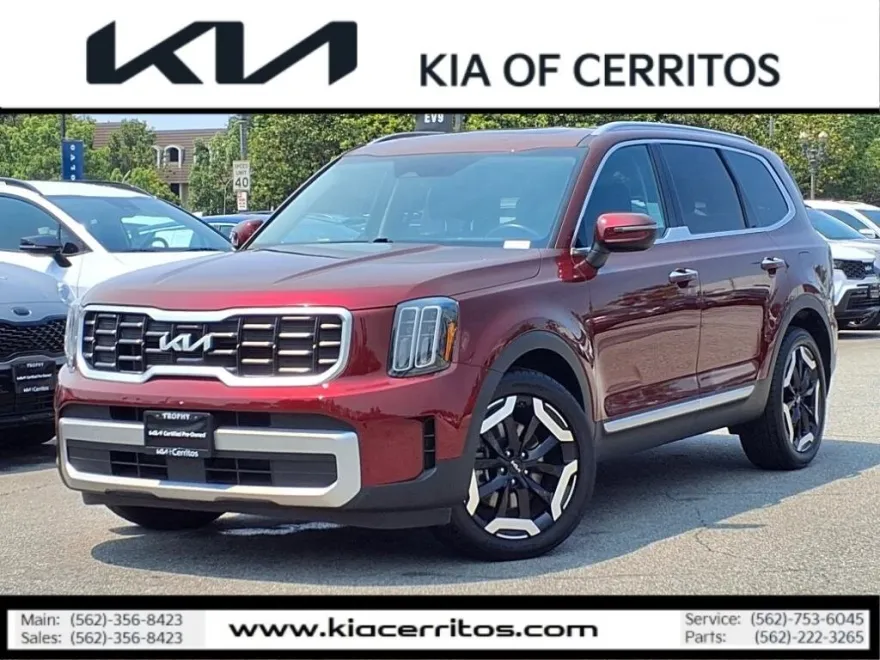 2023 Kia Telluride S photo 1