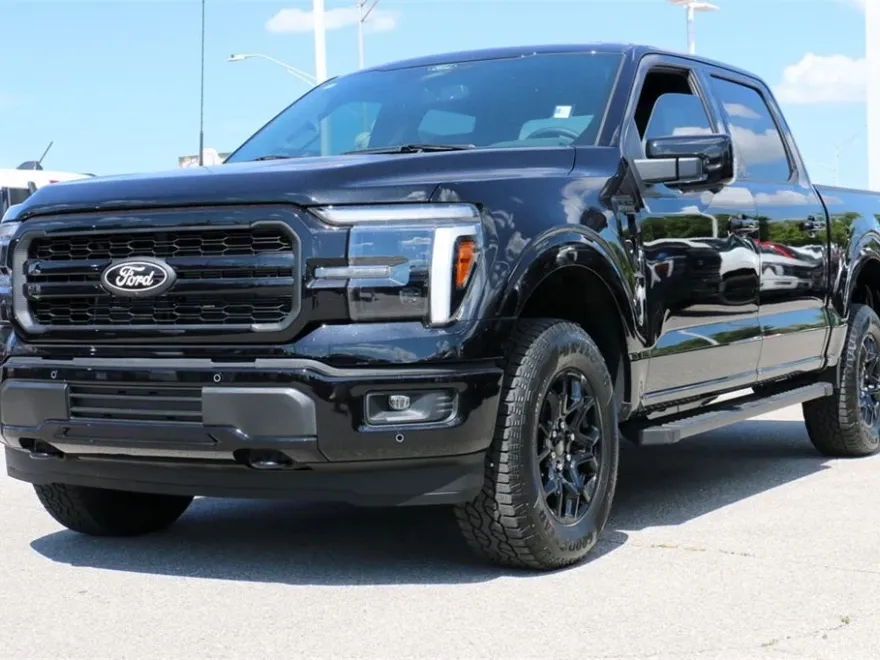 2025 Ford F-150 Lariat photo 1