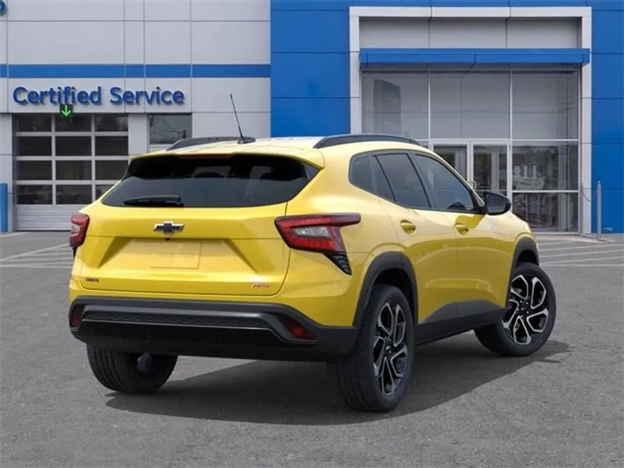 2025 Chevrolet Trax photo 1