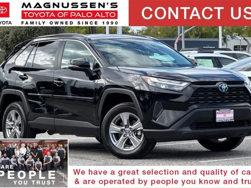2023 Toyota RAV4 Hybrid LE photo 1