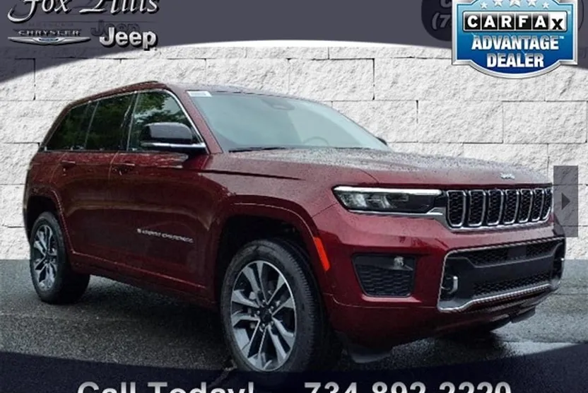 2025 Jeep Grand Cherokee Overland photo 1