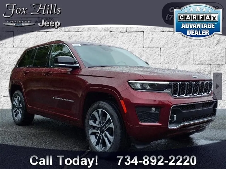 2025 Jeep Grand Cherokee Overland photo 1